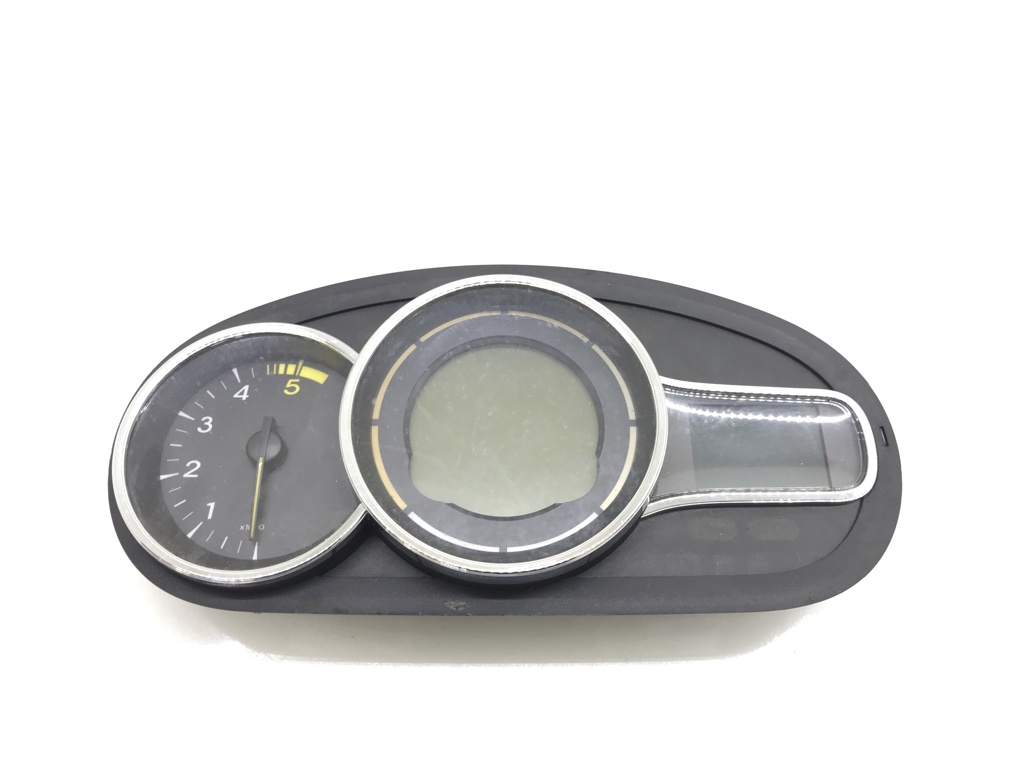 Щиток приборов (приборная панель) для Renault Megane, 2012 г. 1.5 DCi дизель б/у