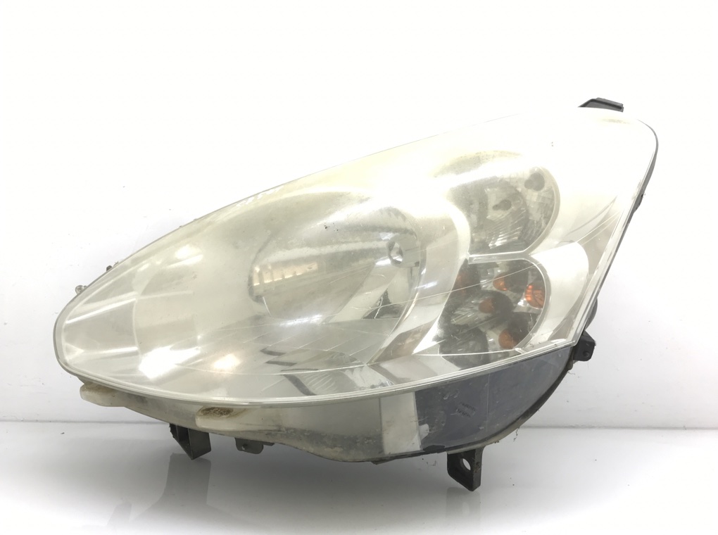 Фара левая для Peugeot Partner, 2012 г. 1.6 HDi дизель б/у