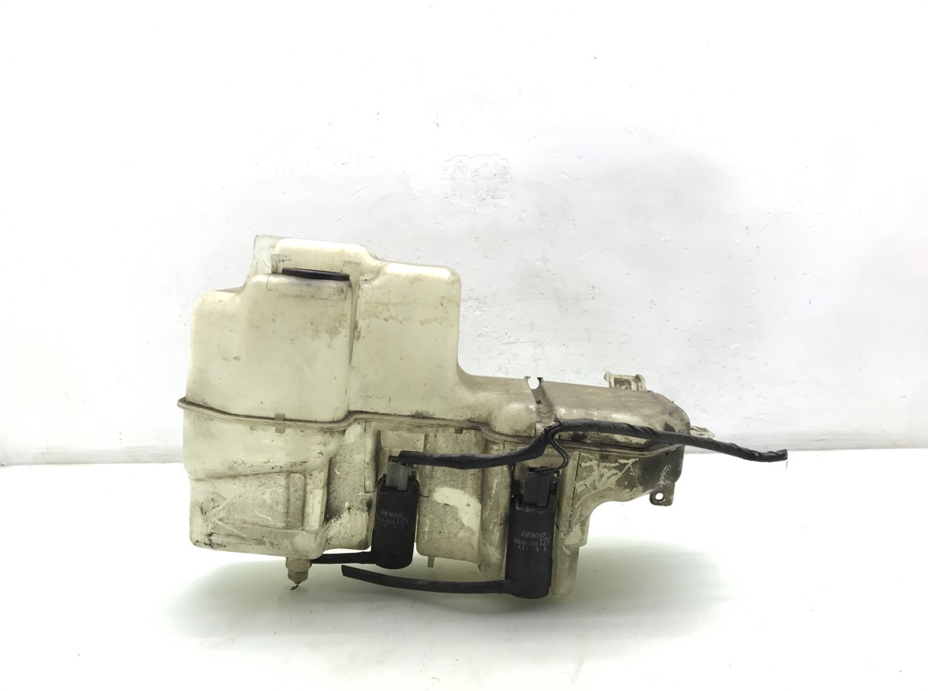 Бачок омывателя для Mitsubishi Pajero, 2003 г. 3.2 DiD дизель б/у