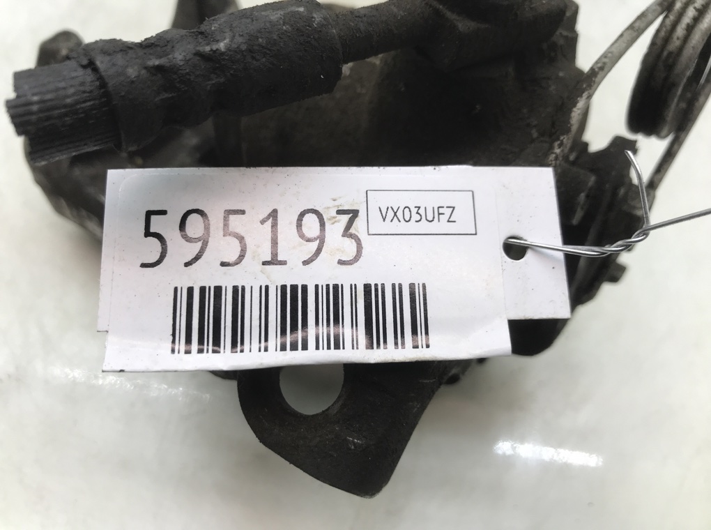 Суппорт задний левый для Volkswagen Passat, 2003 г. 1.9 TDi дизель б/у — фото 6