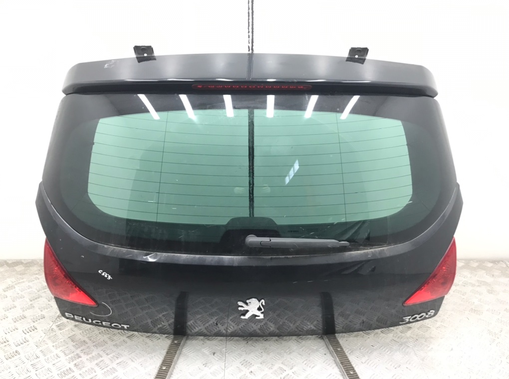 Крышка багажника для Peugeot 3008, 2011 г. 1.6 HDi дизель б/у