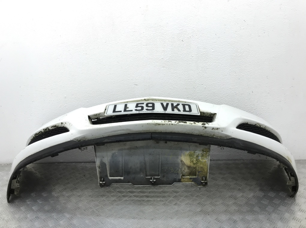 Бампер передний для Opel Astra, 2009 г. 1.3 CDTi дизель б/у — фото 2