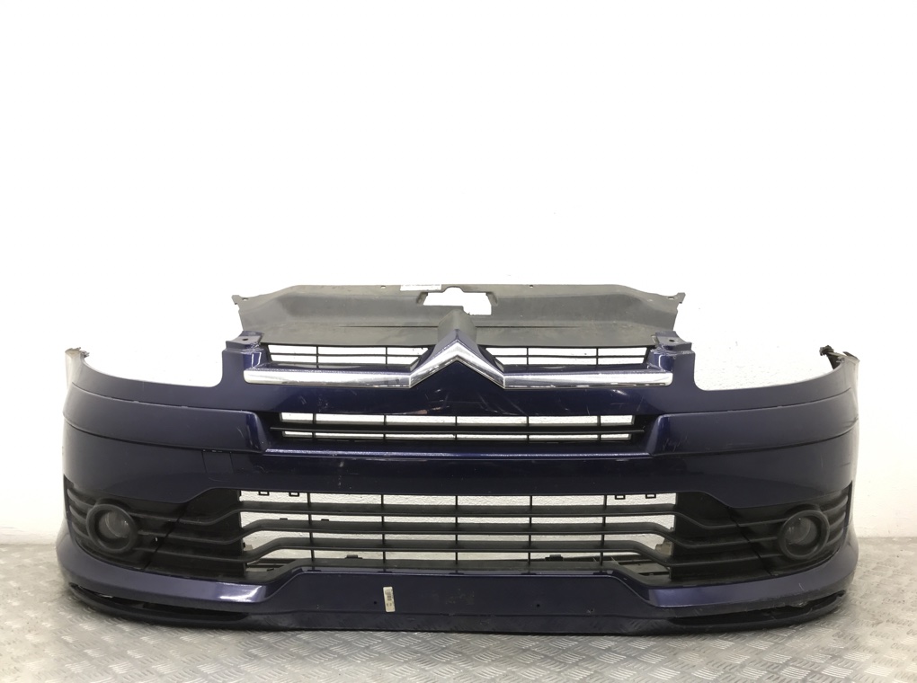 Бампер передний для Citroen C4, 2007 г. 1.6 HDi дизель б/у