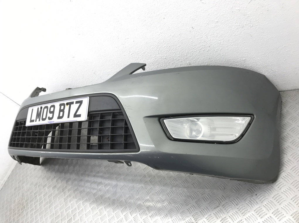 Бампер передний для Ford Mondeo, 2009 г. 2.0 TDCi дизель б/у — фото 4