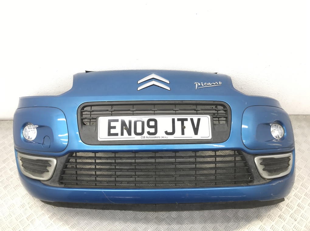 Бампер передний для Citroen C3 Picasso, 2009 г. 1.4 i бензин б/у