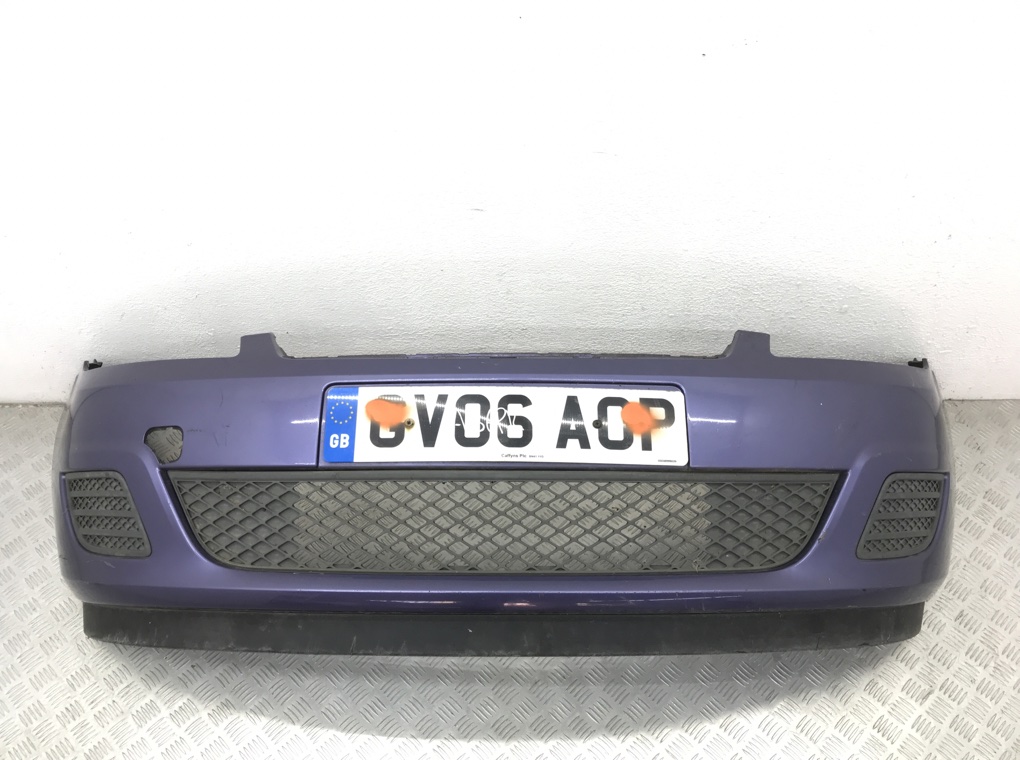 Бампер передний для Ford Fiesta, 2006 г. 1.3 i бензин б/у