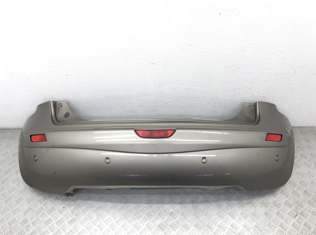 Бампер задний для Nissan Note, 2012 г. 1.4 i бензин б/у
