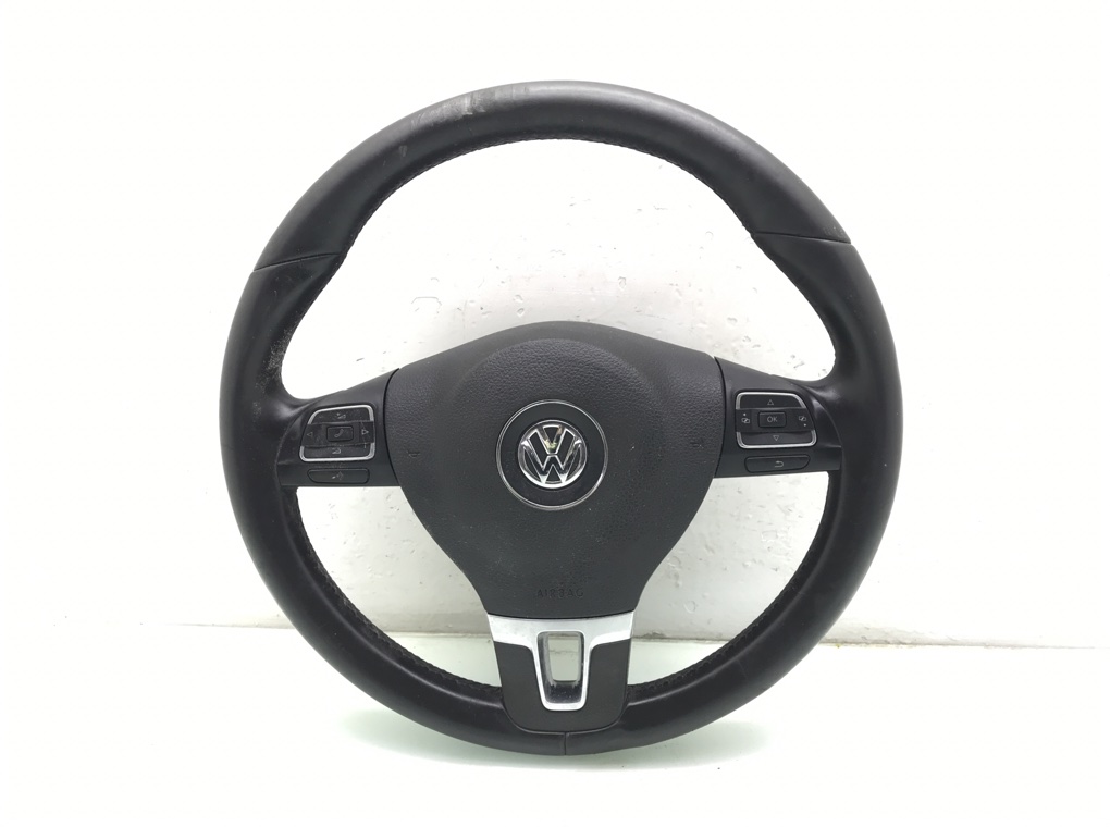 Руль для Volkswagen Passat, 2012 г. 2.0 TDi дизель б/у