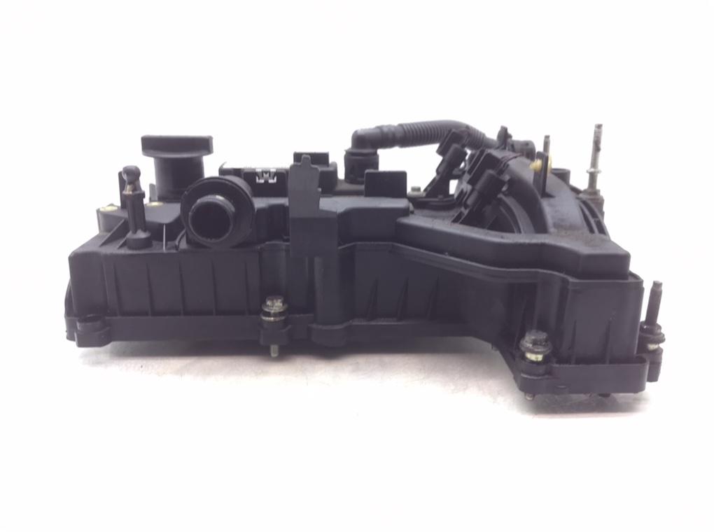 Клапанная крышка для Ford Focus, 2014 г. 1.0 Ti бензин б/у — фото 4