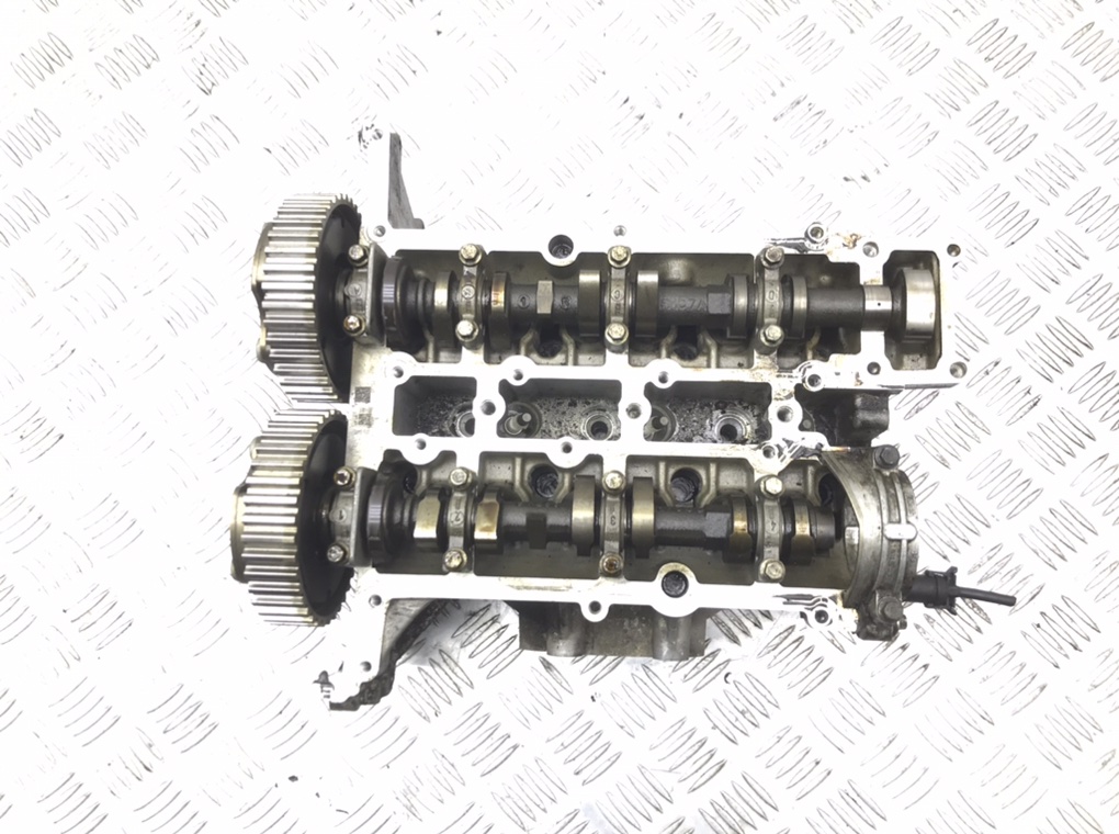 Головка блока цилиндров для Ford Focus, 2014 г. 1.0 Ti бензин б/у