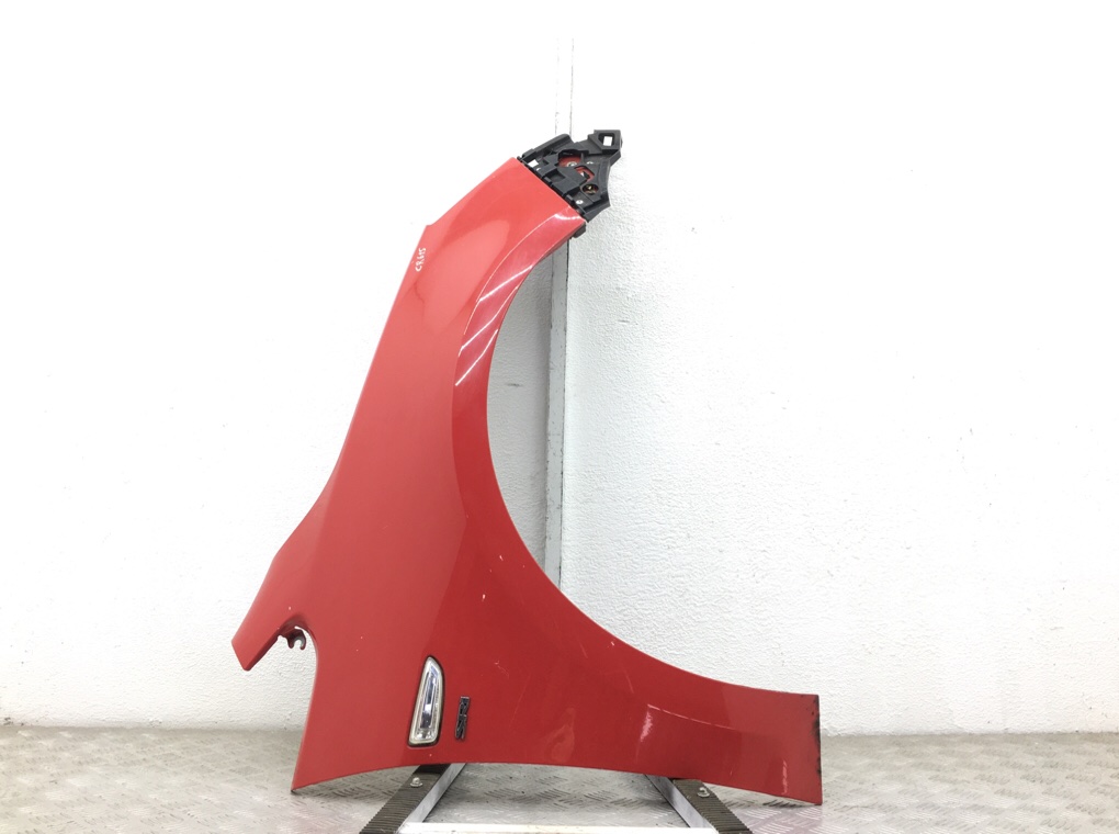 Крыло переднее правое для Opel Astra, 2012 г. 1.7 CDTi дизель б/у