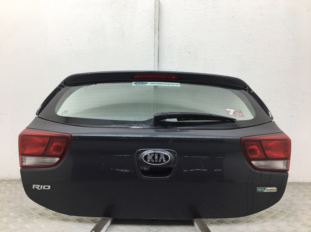 Крышка багажника для Kia Rio, 2017 г. 1.4 CRDi дизель б/у