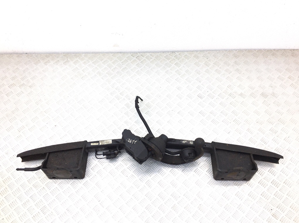 Прицепное устройство (фаркоп) для BMW 3 E90/E91/E92/E93, 2007 г. 3.0 i бензин б/у