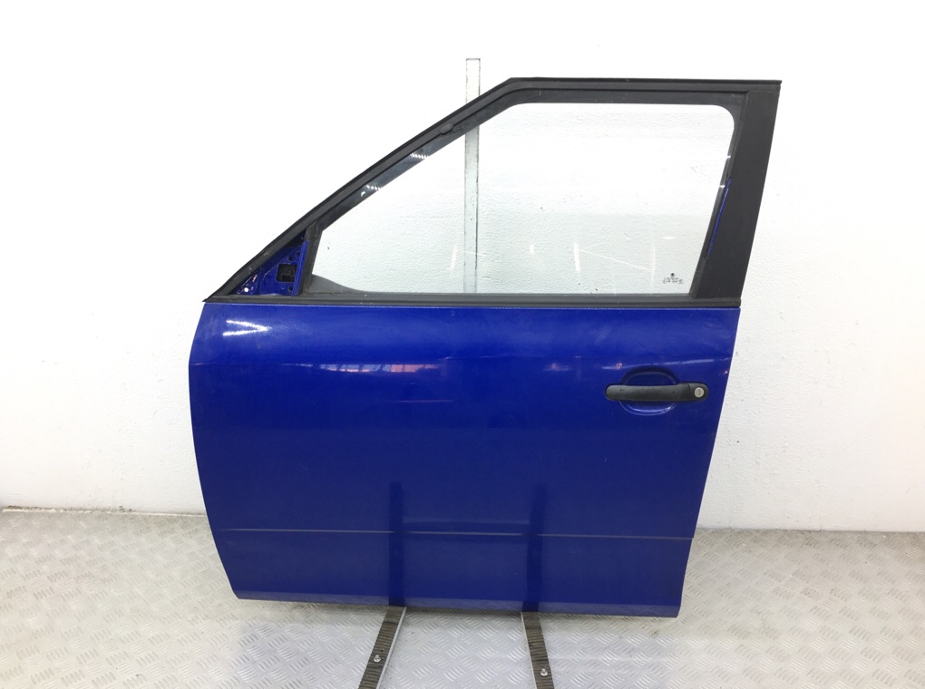 Дверь передняя левая для Skoda Fabia, 2007 г. 1.2 i бензин б/у