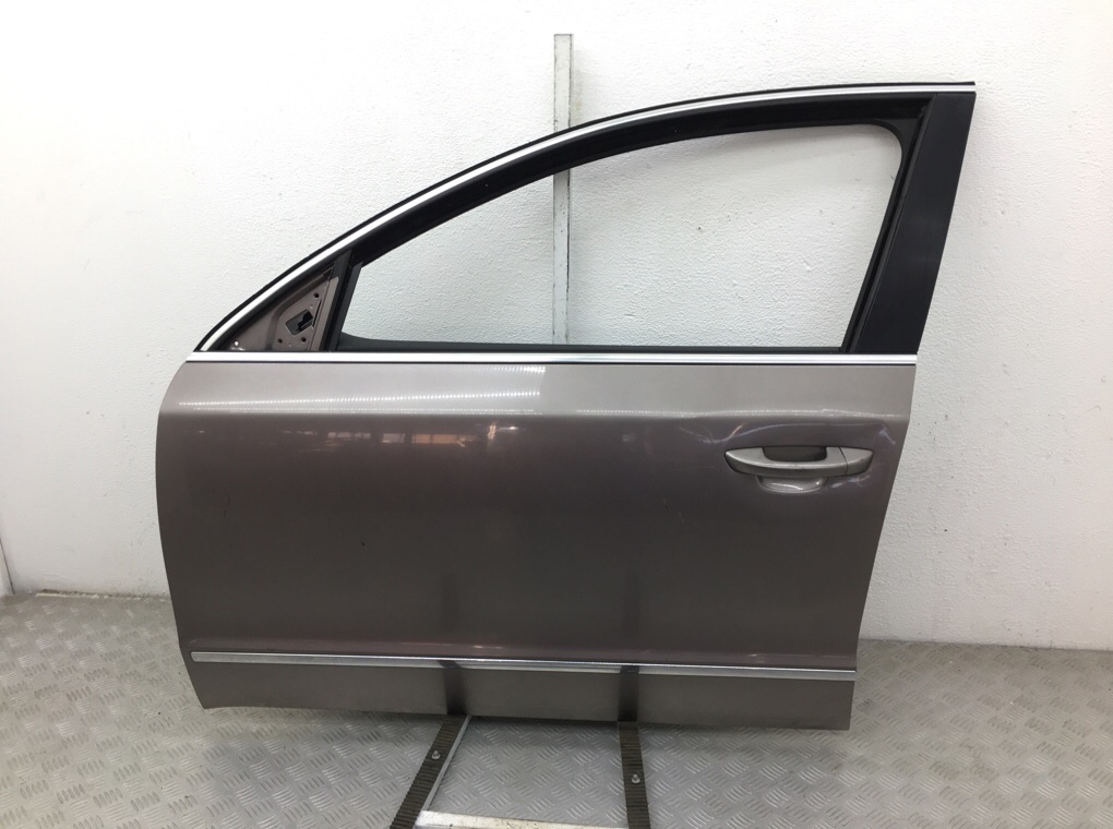 Дверь передняя левая для Skoda Superb, 2012 г. 2.0 TDi дизель б/у