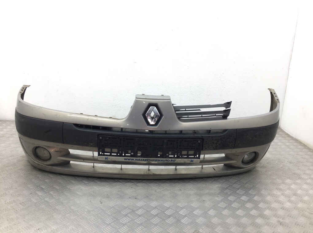Бампер передний для Renault Symbol, 2003 г. 1.5 DCi дизель б/у