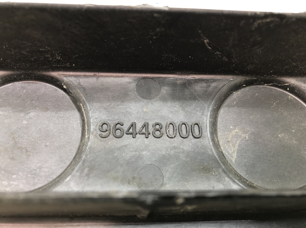 Декоративная крышка двигателя для Chevrolet Aveo, 2008 г. 1.2 i бензин б/у — фото 6