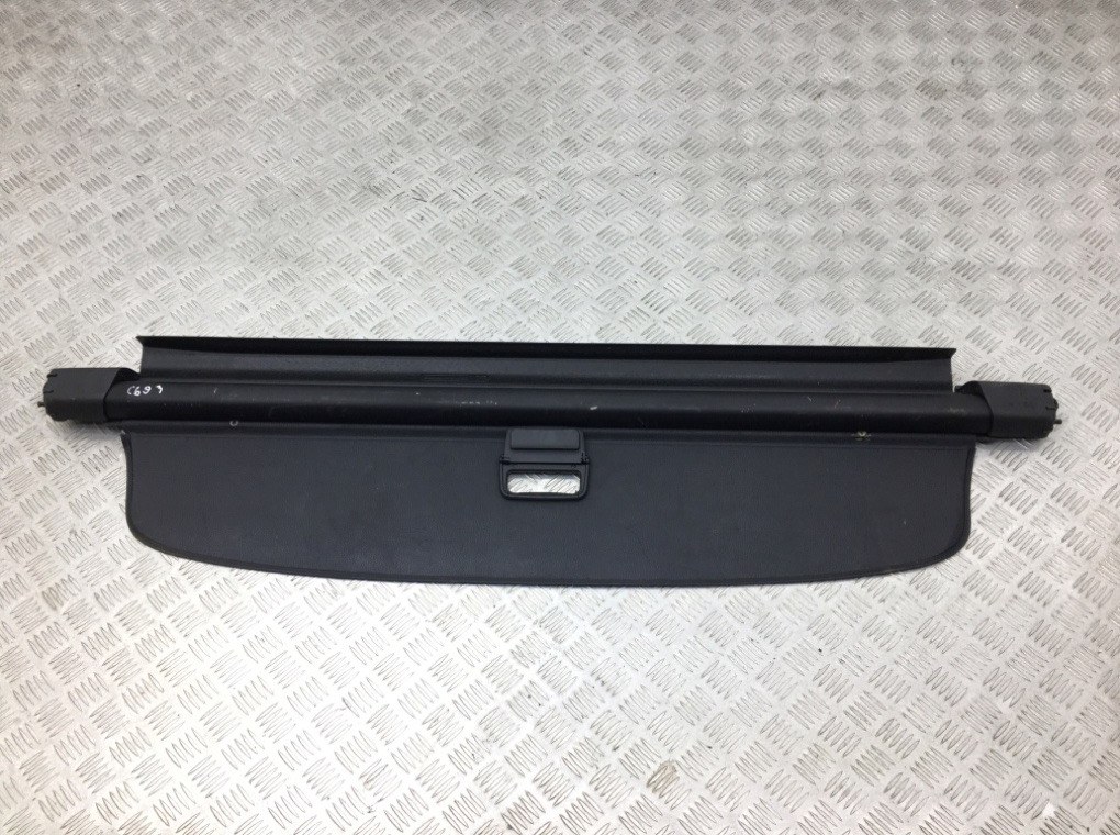 Шторка багажника для Volkswagen Passat, 2010 г. 2.0 TDi дизель б/у