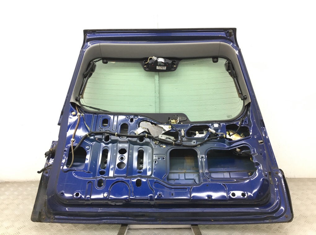 Крышка багажника для Honda CR-V, 2002 г. 2.0 i бензин б/у — фото 3