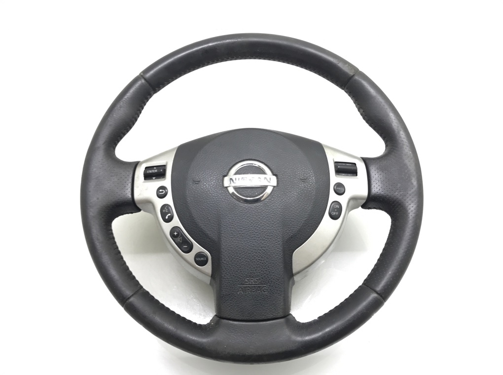 Руль для Nissan X-Trail, 2009 г. 2.0 DCI дизель б/у