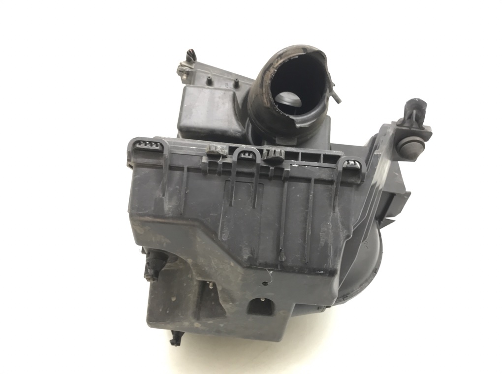 Корпус воздушного фильтра для Mazda 5, 2008 г. 2.0 TD дизель б/у — фото 3