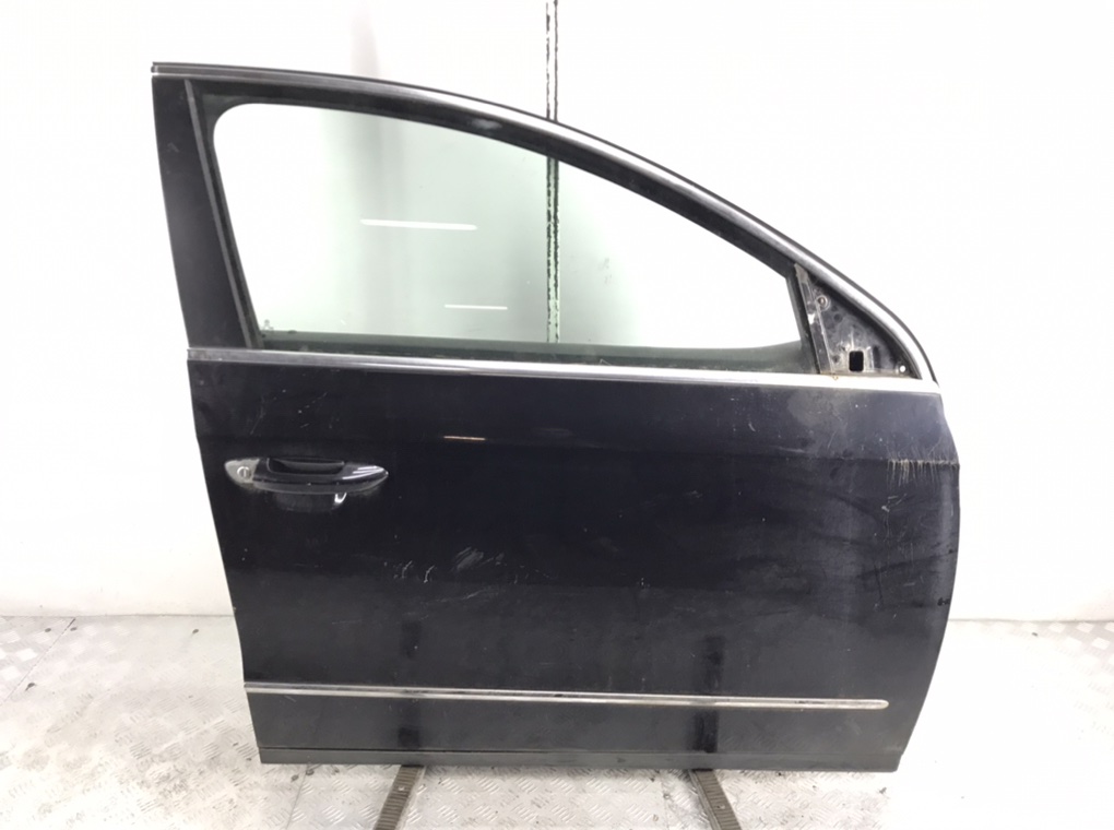 Дверь передняя правая для Volkswagen Passat, 2007 г. 2.0 TDi дизель б/у
