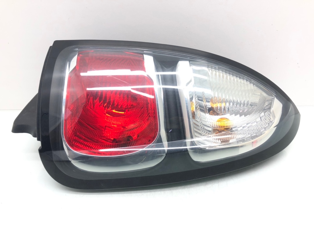 Фонарь задний правый для Citroen C3 Picasso, 2009 г. 1.6 HDi дизель б/у