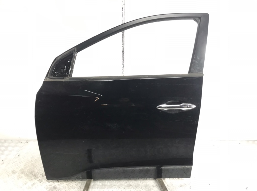 Дверь передняя левая для Hyundai ix35, 2013 г. 1.7 CRDi дизель б/у
