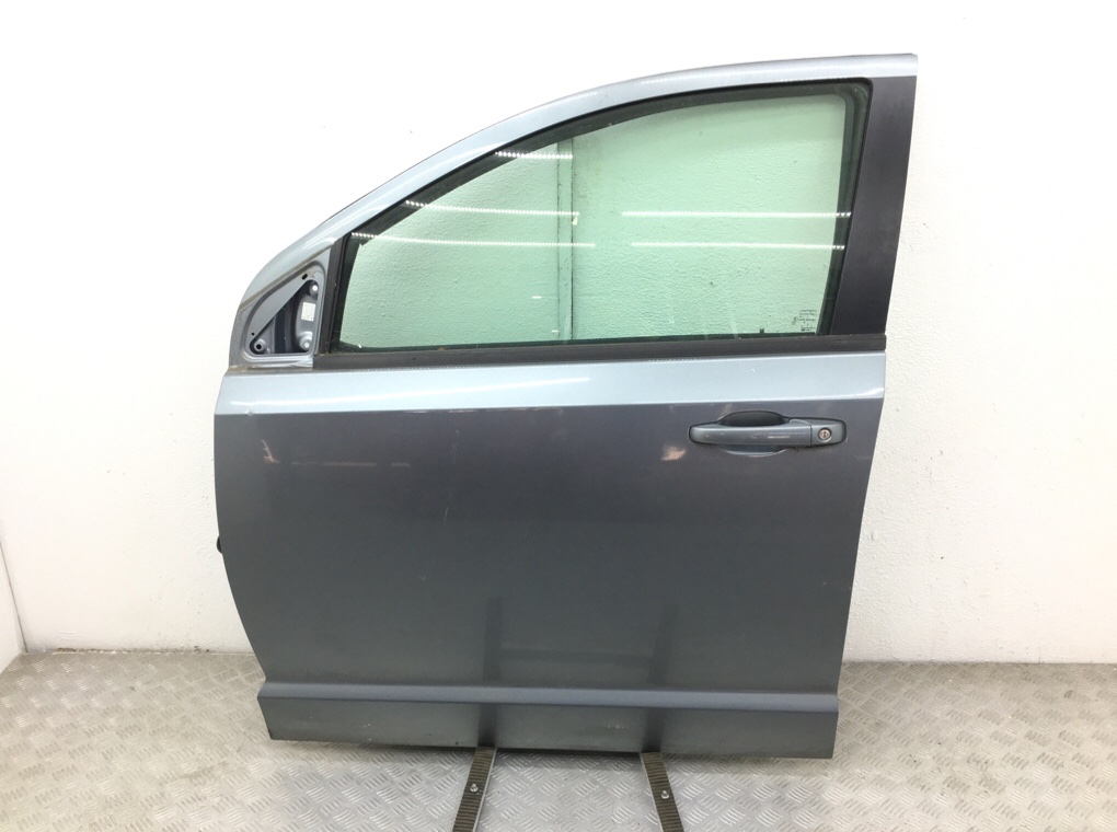 Дверь передняя левая для Dodge Journey, 2009 г. 2.0 D дизель б/у
