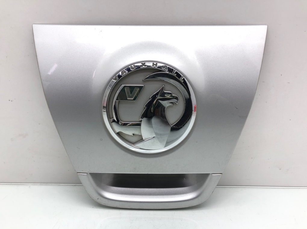 Ручка крышки багажника для Opel Astra, 2012 г. 1.6 i бензин б/у