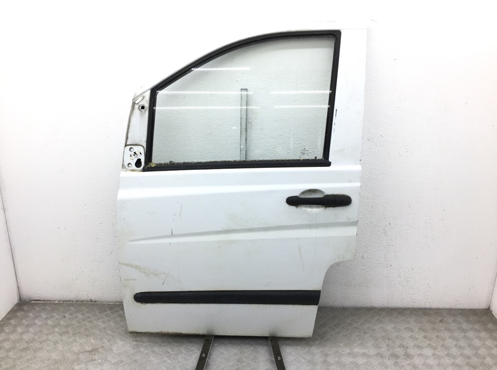 Дверь передняя левая для Mercedes Vito W639, 2007 г. 2.2 CDi дизель б/у