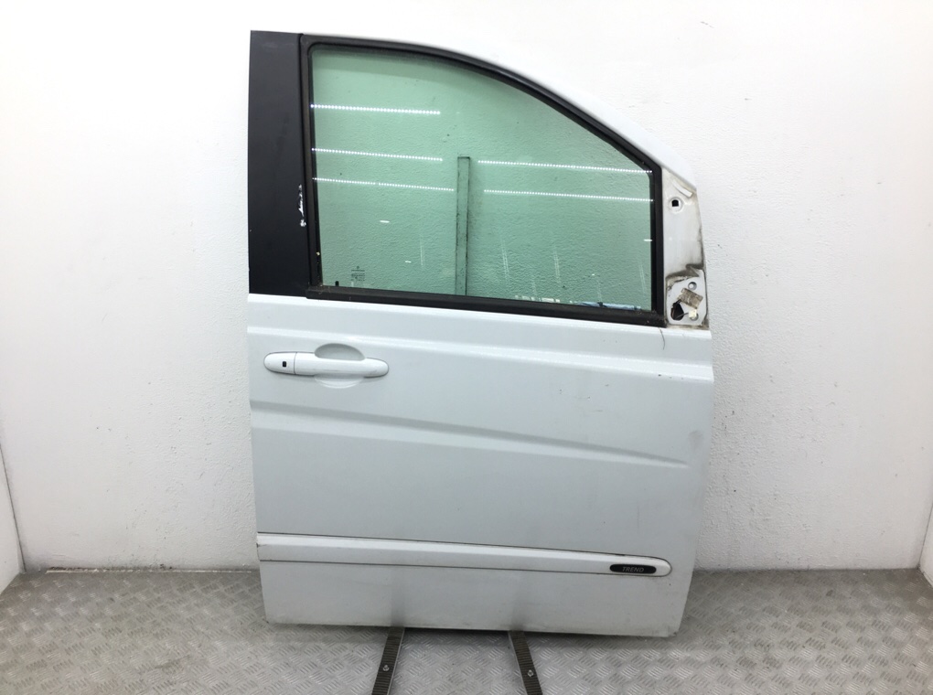 Дверь передняя правая для Mercedes Viano W639, 2008 г. 3.5 i бензин б/у