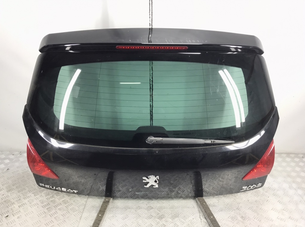 Крышка багажника для Peugeot 3008, 2011 г. 1.6 HDi дизель б/у