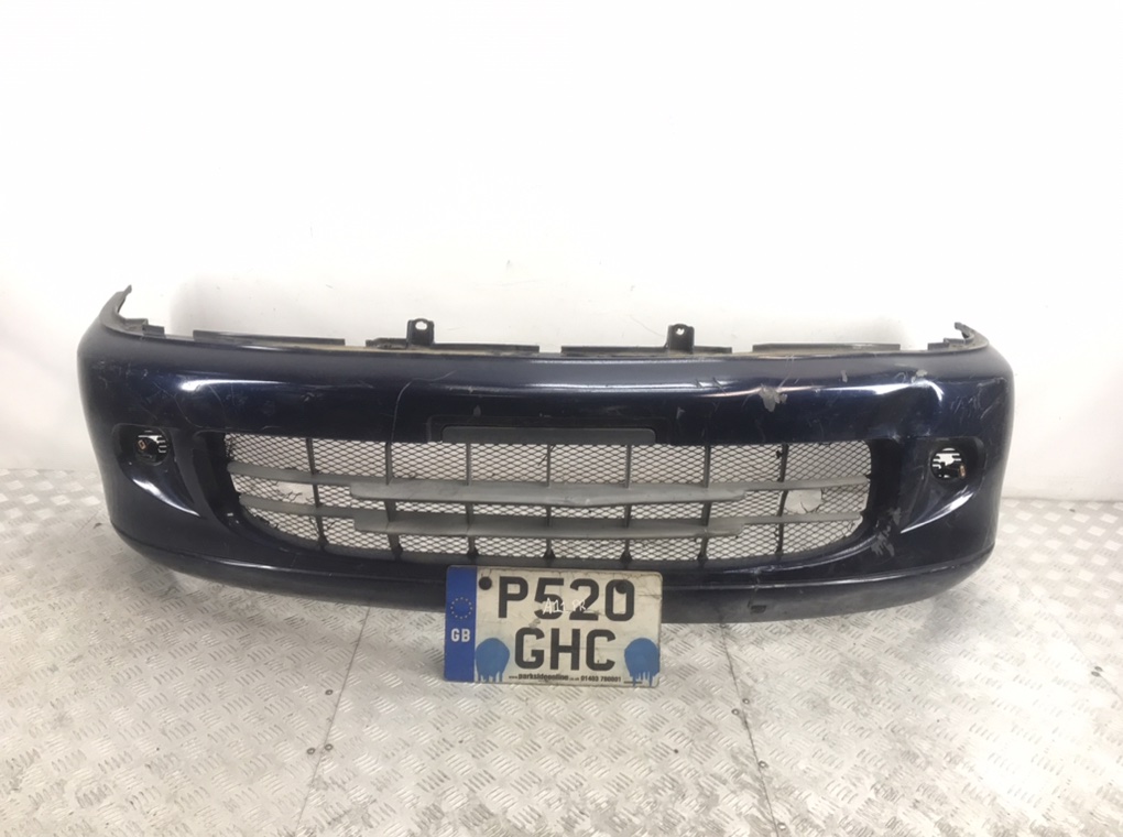 Бампер передний для Mitsubishi Space Gear, 1996 г. 2.8 TD дизель б/у