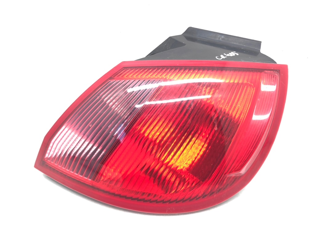 Фонарь задний правый для Mitsubishi Colt, 2007 г. 1.1 i бензин б/у