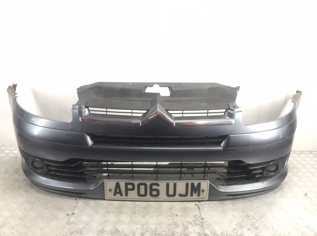 Бампер передний для Citroen C4, 2006 г. 1.6 i бензин б/у