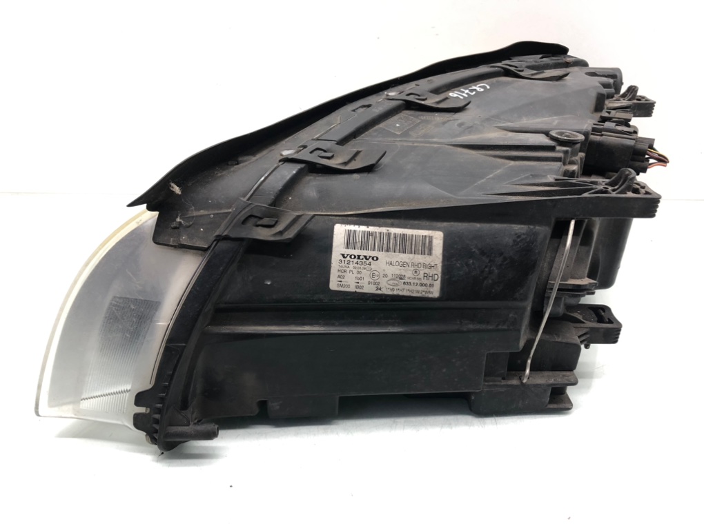 Фара правая для Volvo V70, 2009 г. 2.4 TD дизель б/у — фото 2