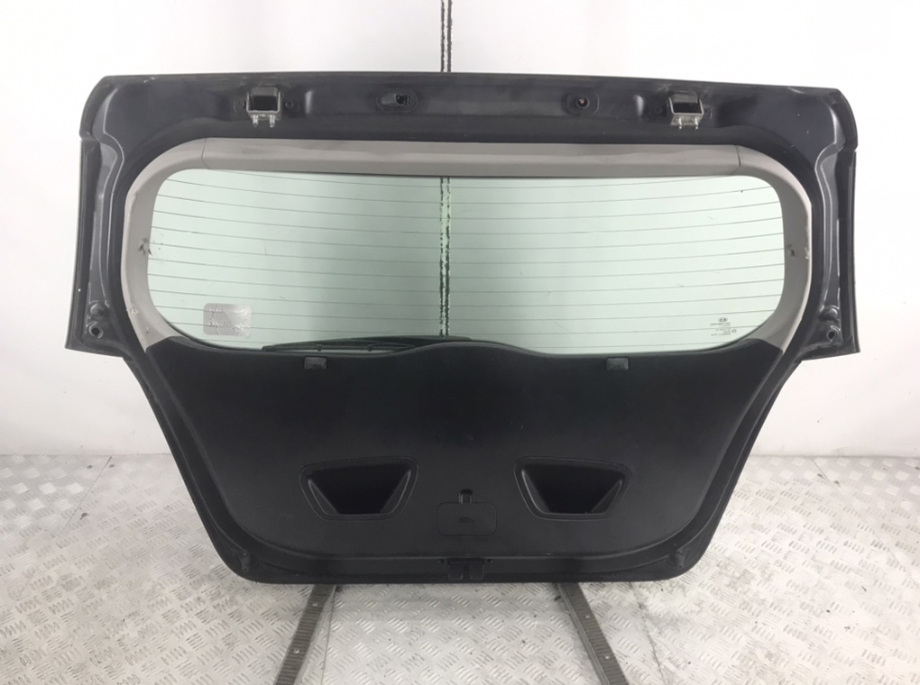 Крышка багажника для Kia Ceed, 2011 г. 1.6 CRDi дизель б/у — фото 2