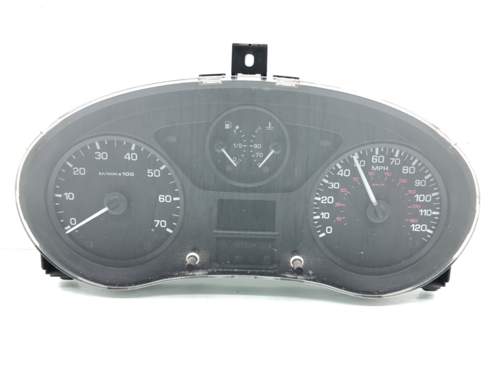 Щиток приборов (приборная панель) для Peugeot Expert, 2009 г. 1.6 HDi дизель б/у