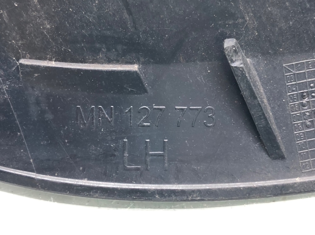 Решетка радиатора для Mitsubishi Colt, 2007 г. 1.1 i бензин б/у — фото 6