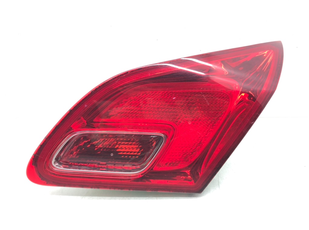 Фонарь крышки багажника правый для Opel Astra, 2012 г. 1.6 i бензин б/у