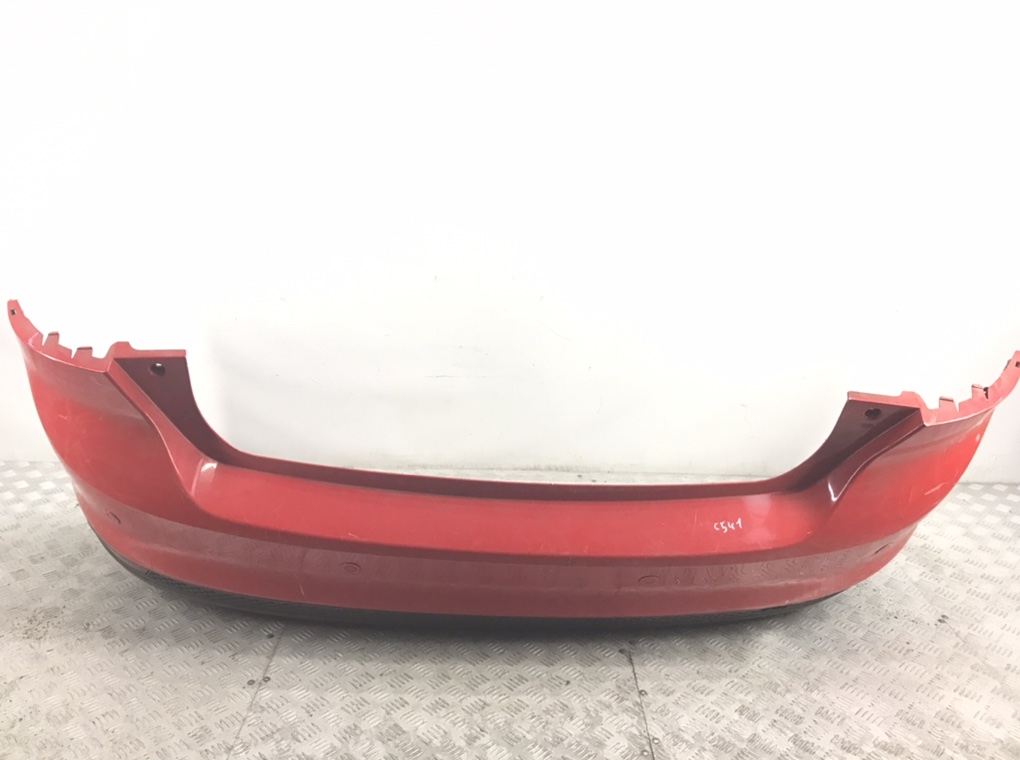 Бампер задний для Ford Focus, 2013 г. 1.6 TDCi дизель б/у