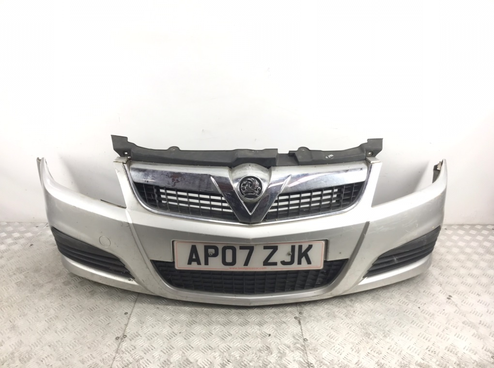 Бампер передний для Opel Vectra, 2007 г. 1.9 CDTi дизель б/у