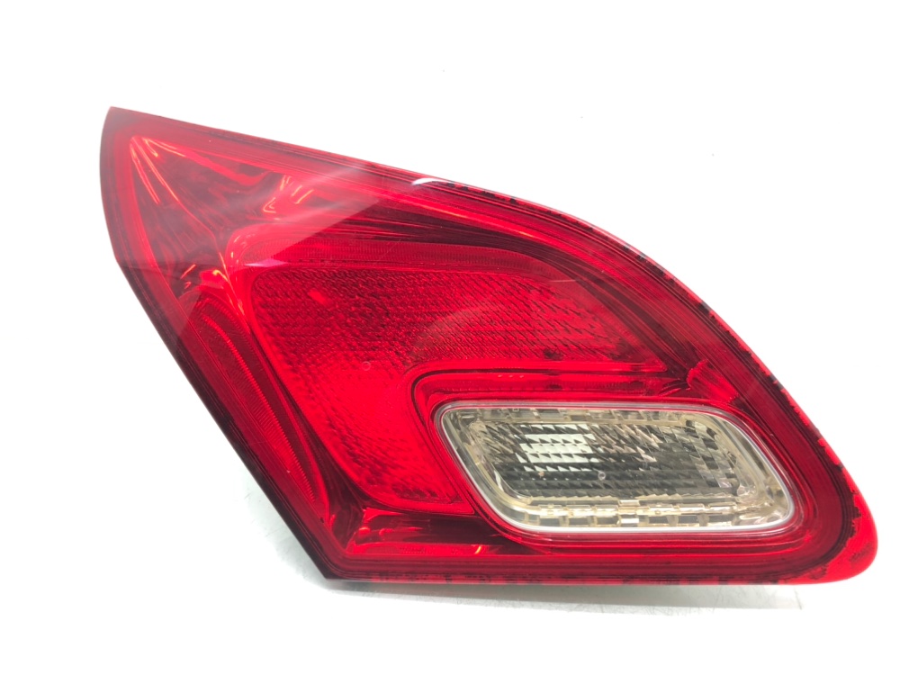 Фонарь крышки багажника левый для Opel Astra, 2012 г. 1.6 i бензин б/у