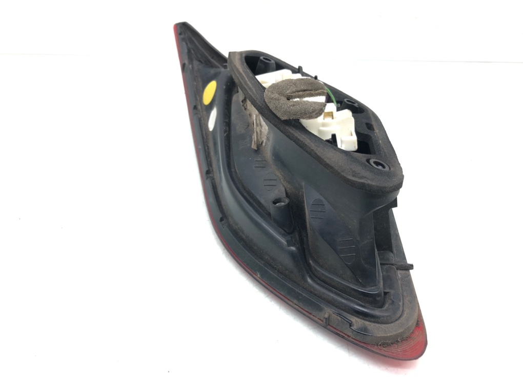 Фонарь крышки багажника левый для Opel Astra, 2011 г. 1.7 CDTi дизель б/у — фото 4