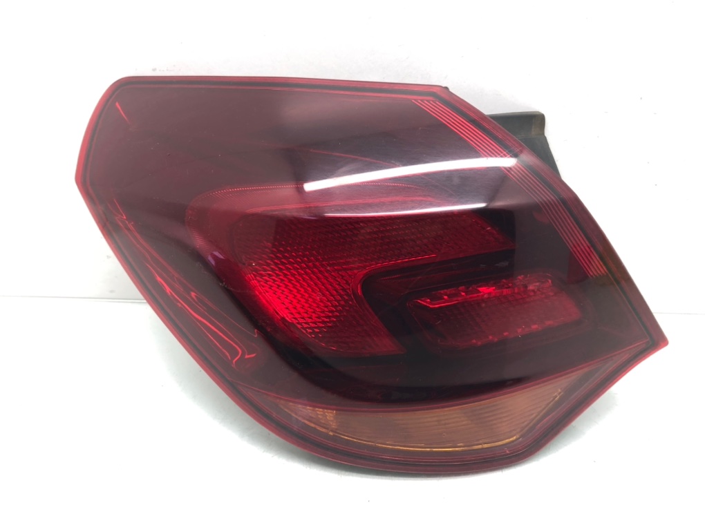 Фонарь задний левый для Opel Astra, 2011 г. 1.7 CDTi дизель б/у