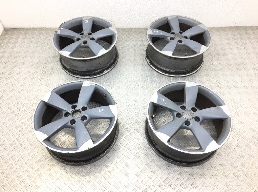 Диски литые R18 для Audi A3 (7.5Jx18 5x112 ET54 DIA57.1) б/у — 4 шт.