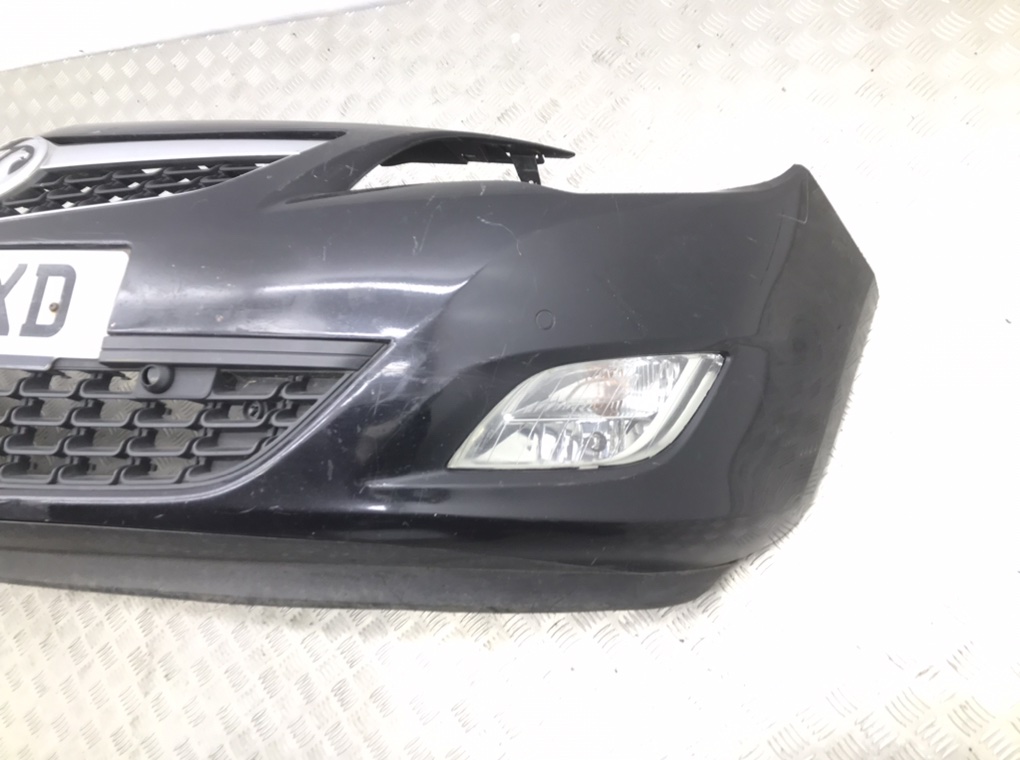 Бампер передний для Opel Astra, 2011 г. 1.7 CDTi дизель б/у — фото 3