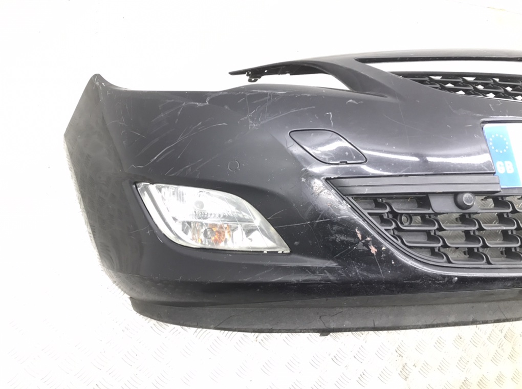 Бампер передний для Opel Astra, 2011 г. 1.7 CDTi дизель б/у — фото 4