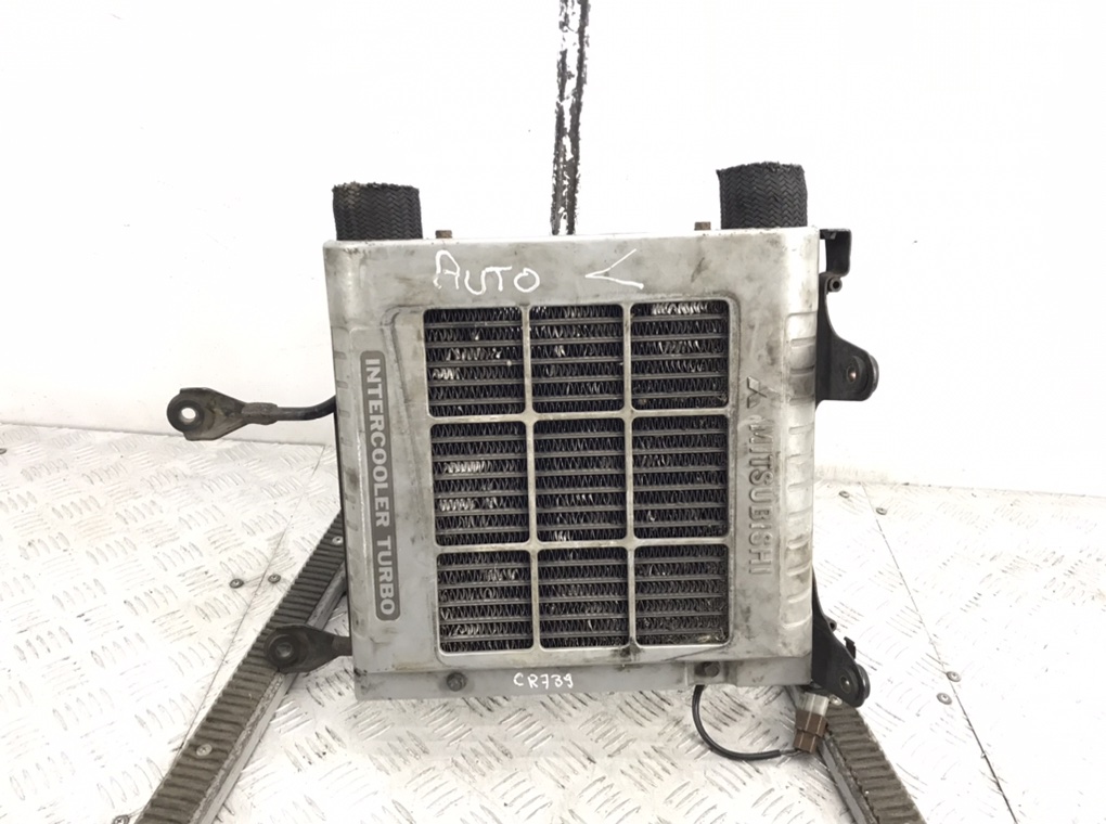 Интеркулер для Mitsubishi Space Gear, 1996 г. 2.8 TD дизель б/у